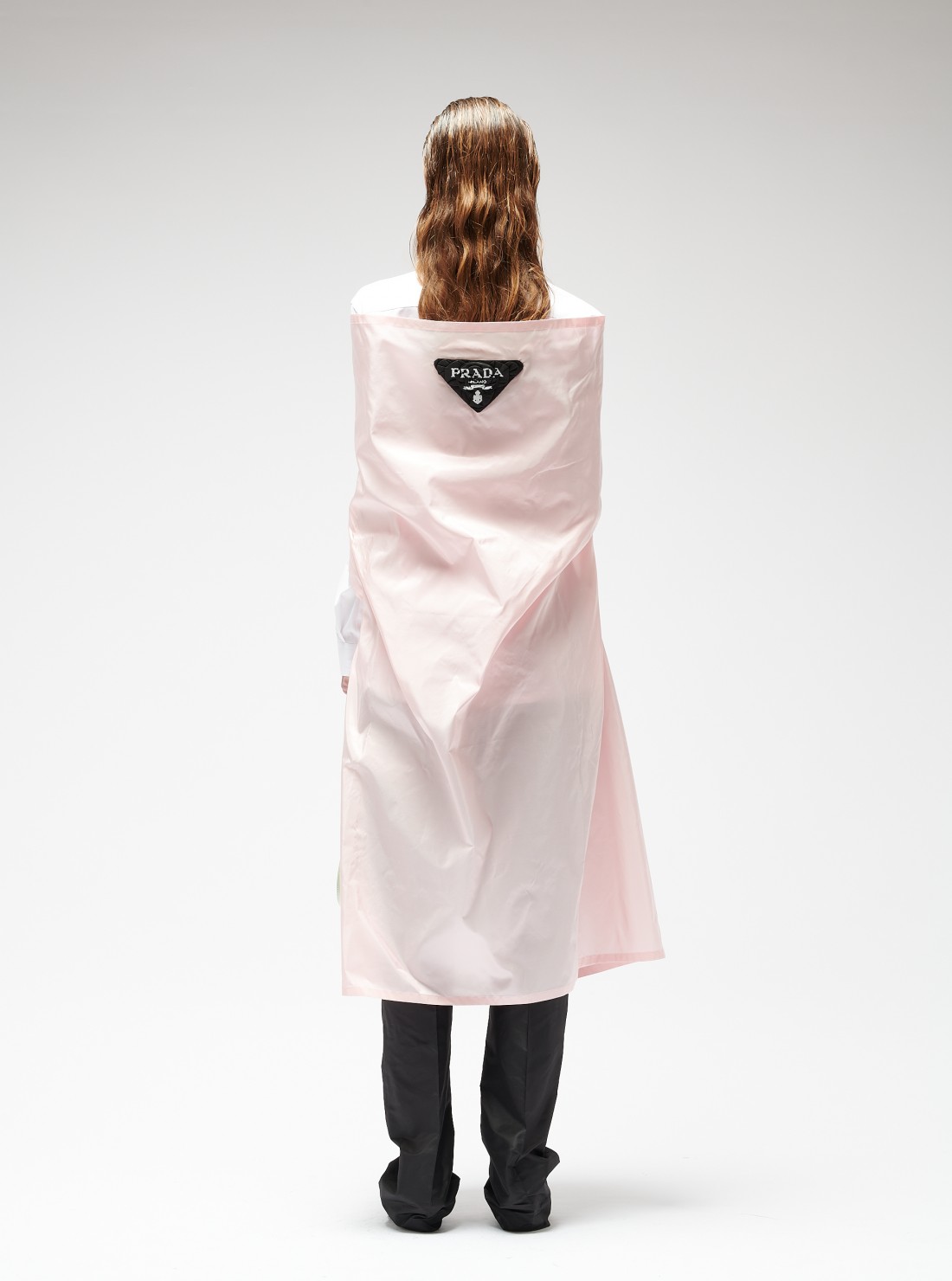 Single-breasted taffeta cape