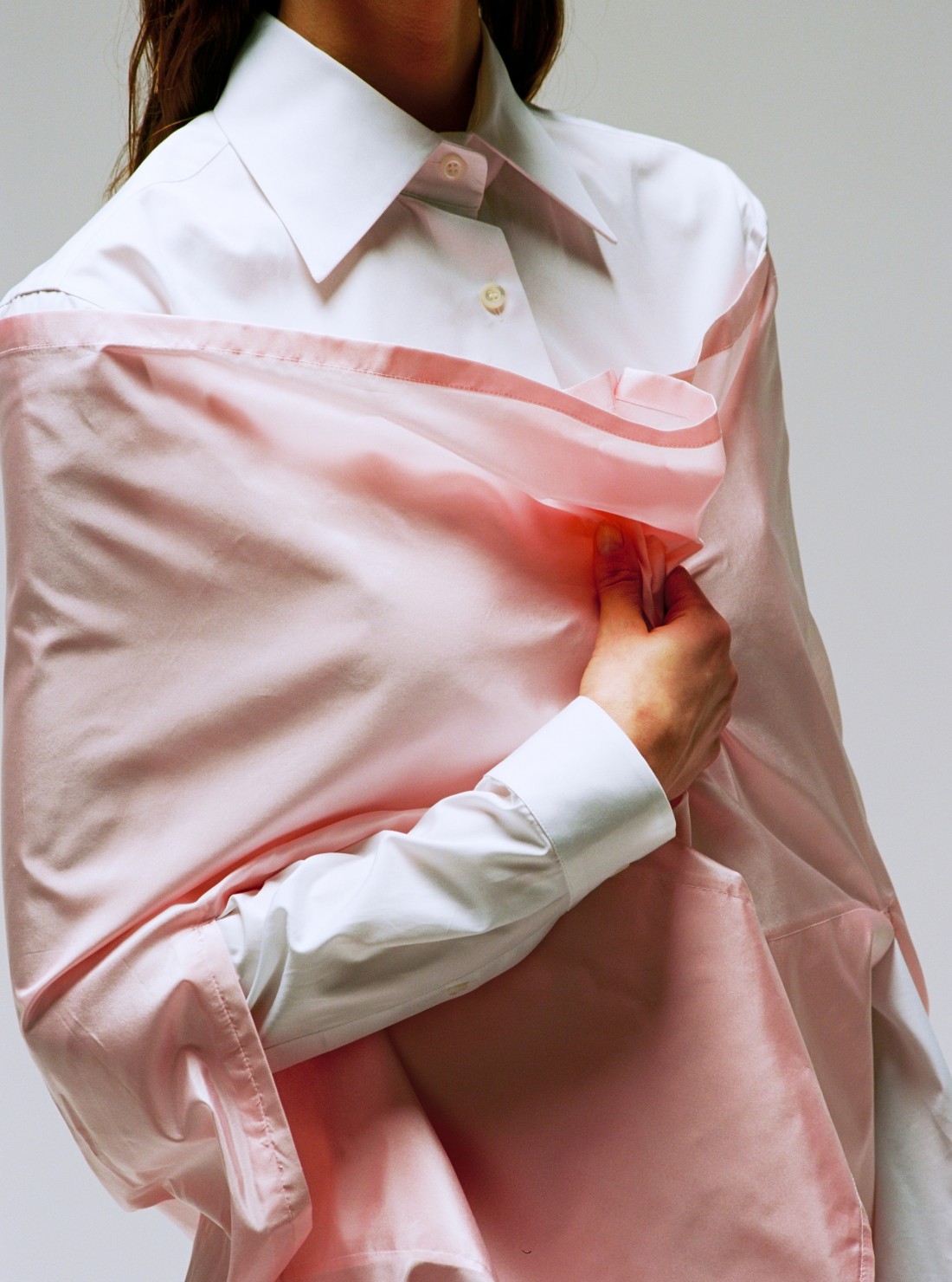 Single-breasted taffeta cape