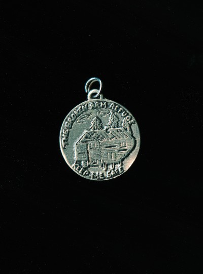 Refuge medal