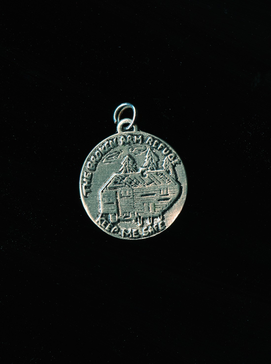 Refuge medal