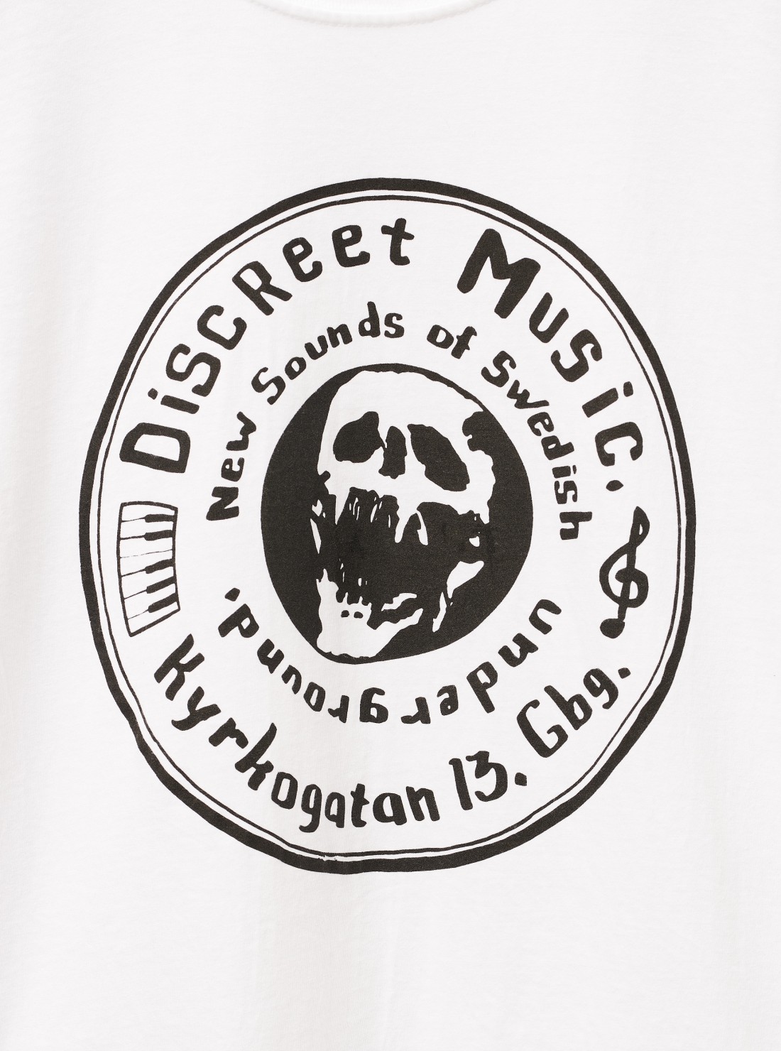 Discreet Music Logo T-shirt
