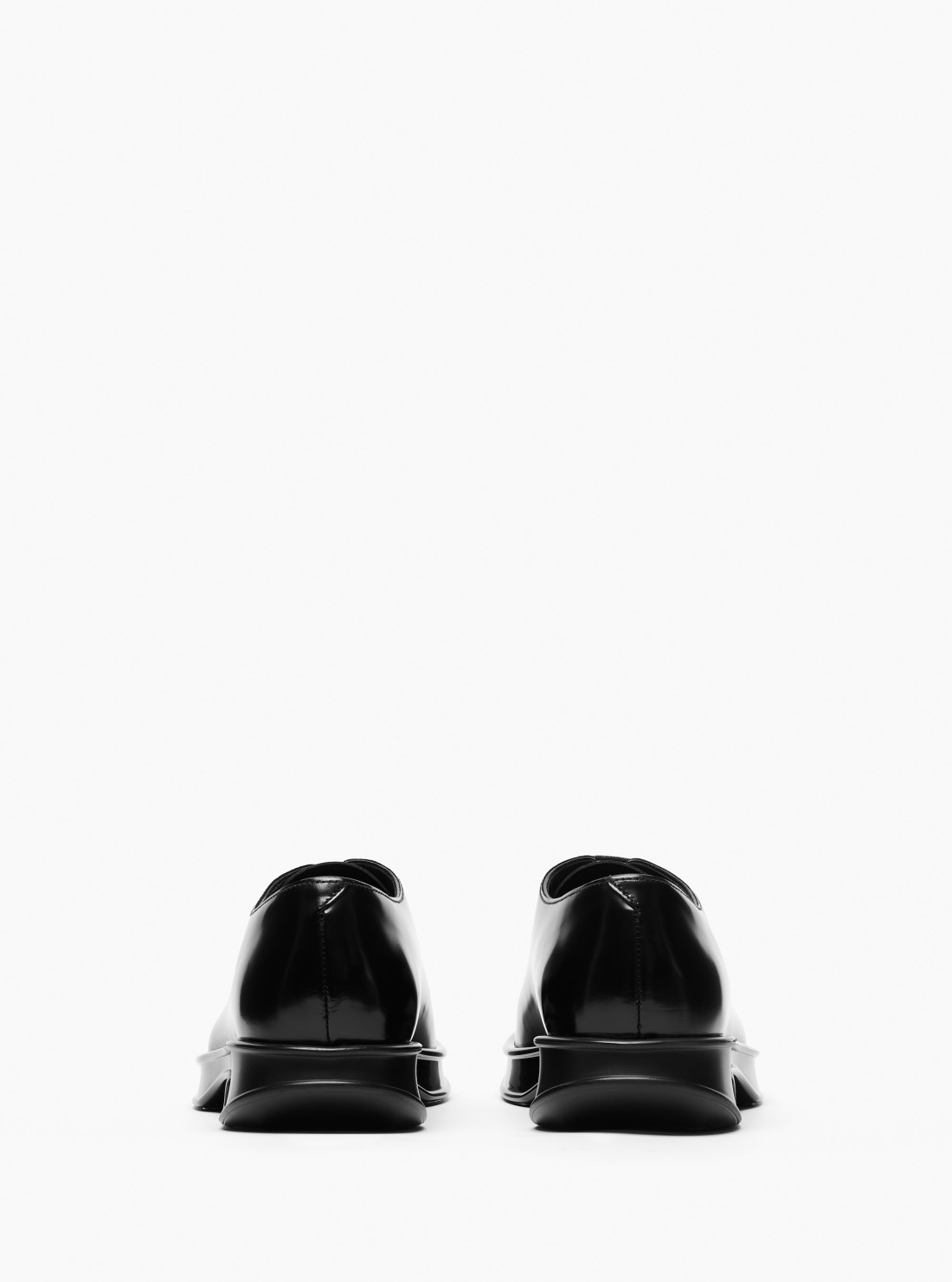 Chaussures à lacets
