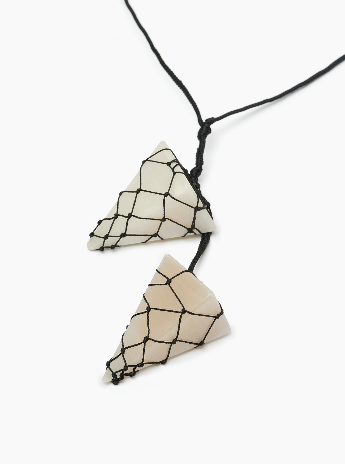 Piramidi Avvolte Necklace