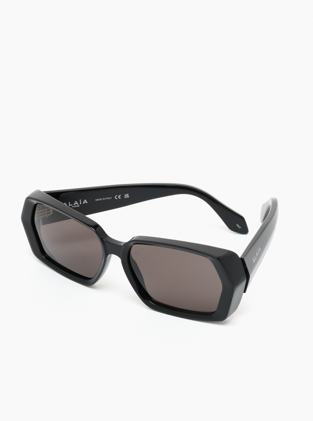 Geometrical sunglasses