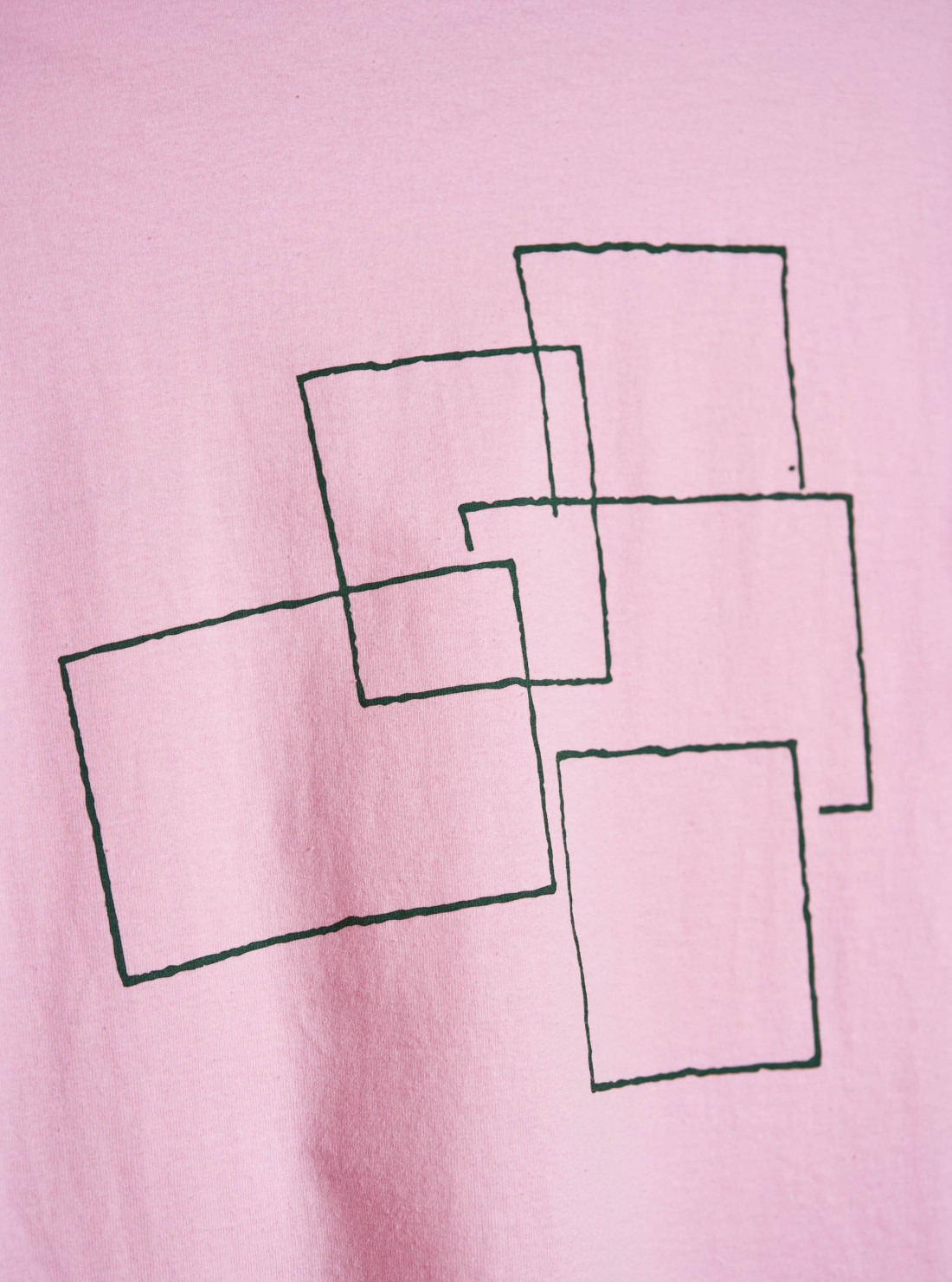 T-shirt logo