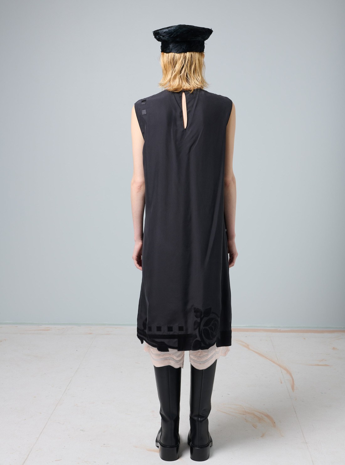 Dress With Embroidery