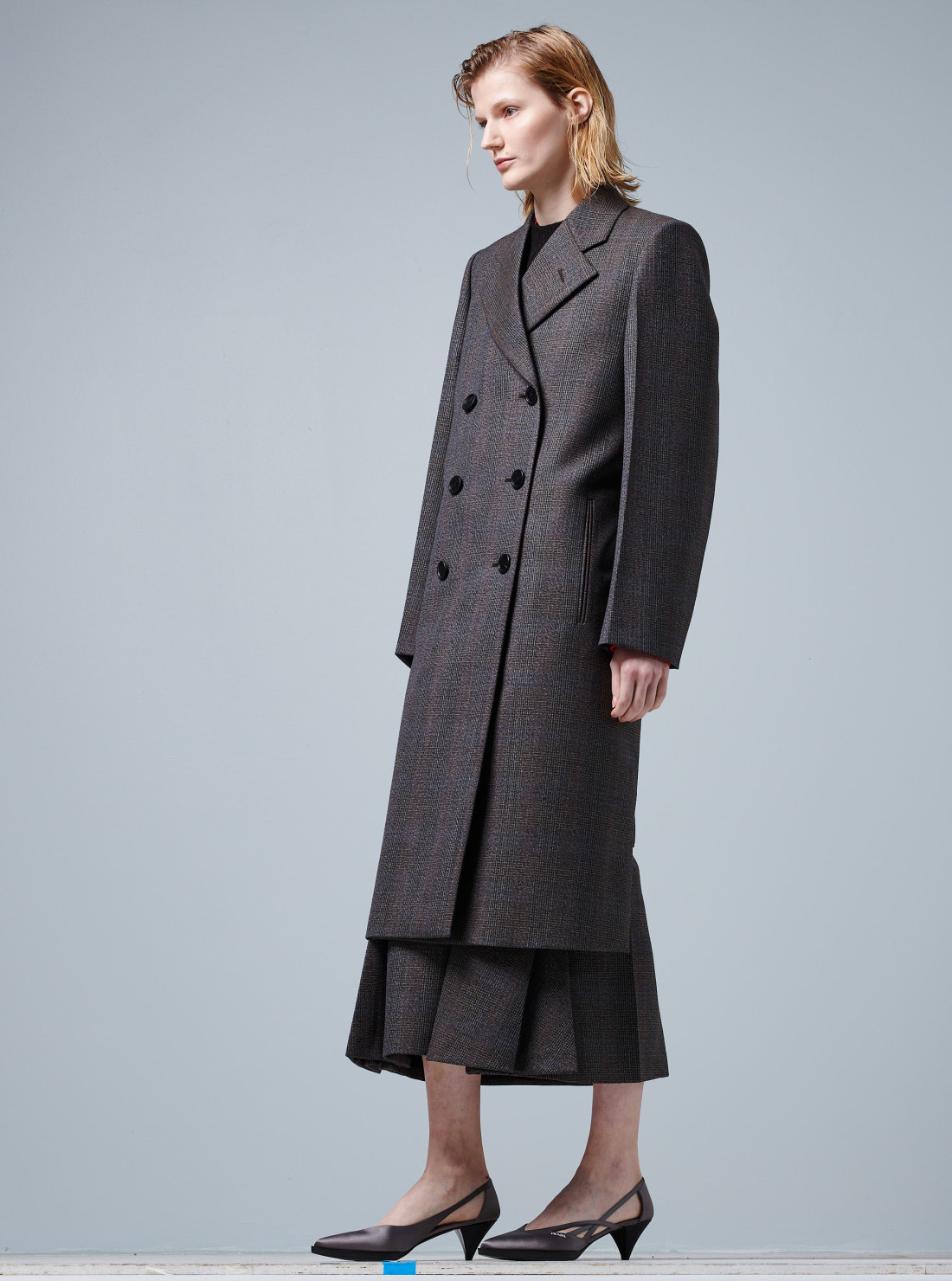 Contrasted back coat