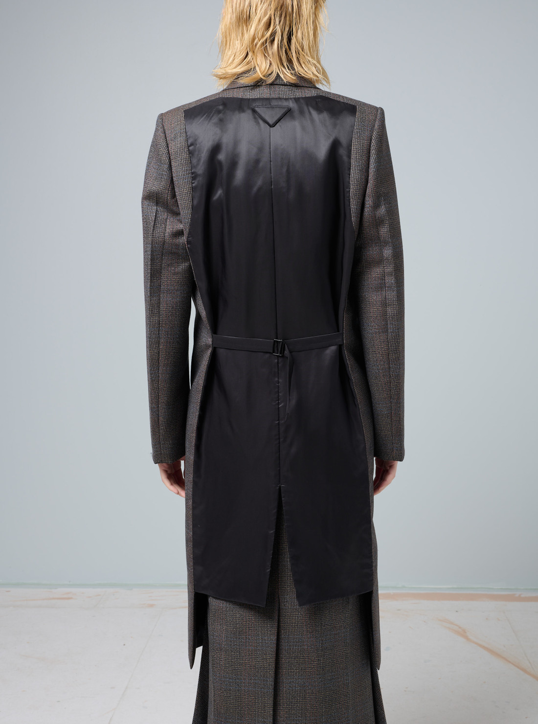 Manteau dos contrasté