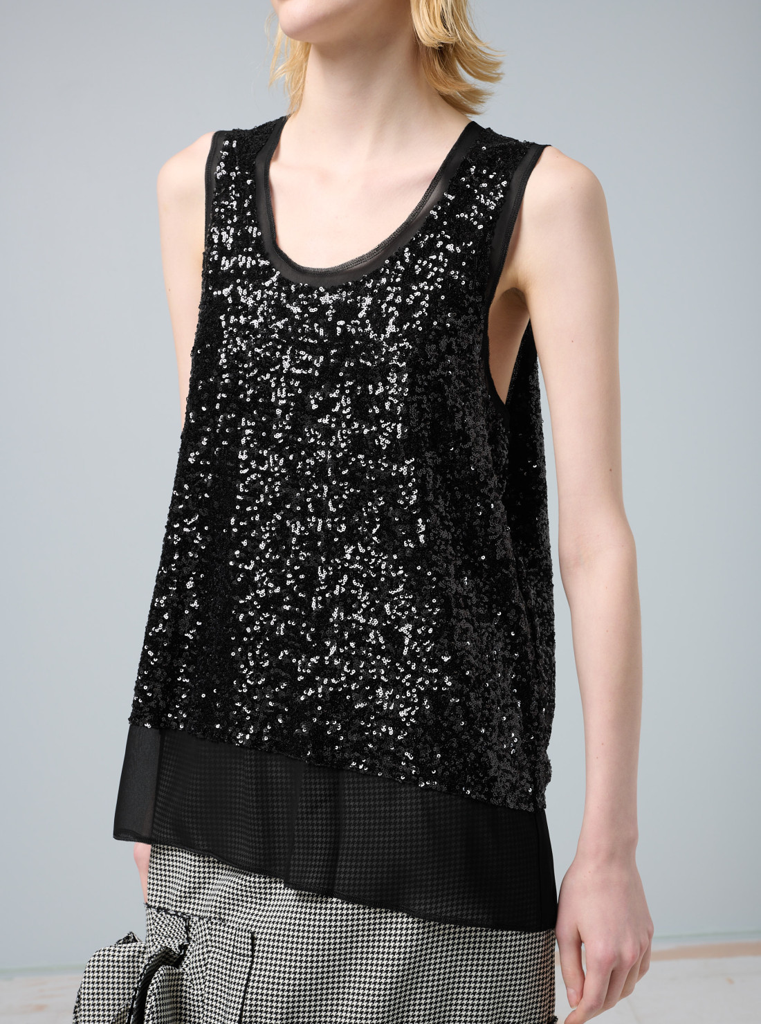 Haut en sequin