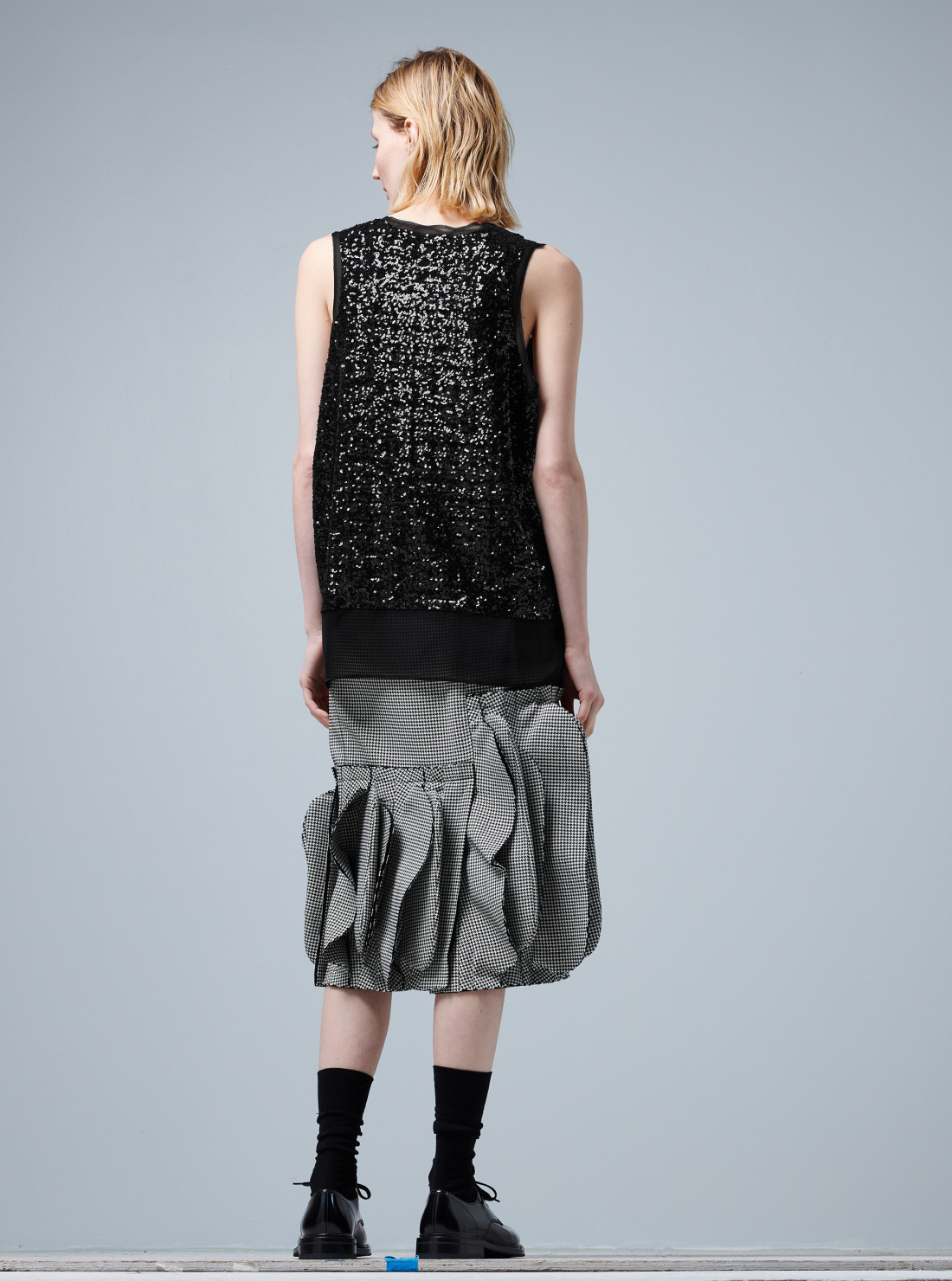 Asymmetrical skirt