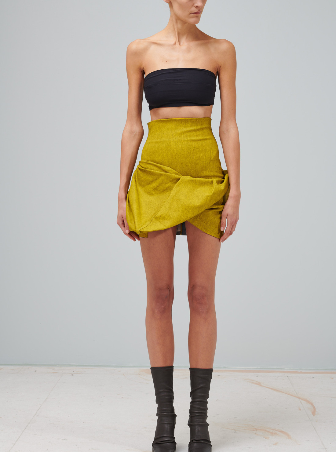 Drape denim skirt