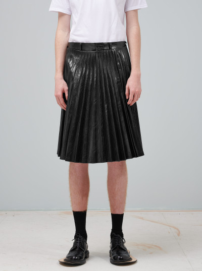Pleated shorts 2