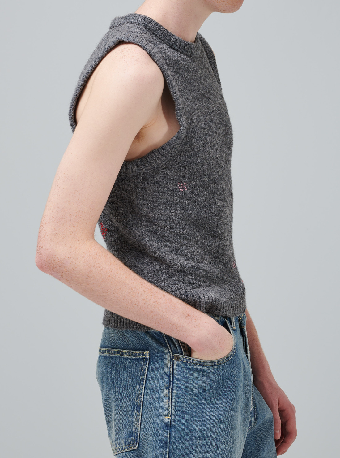 Sleeveless sweater