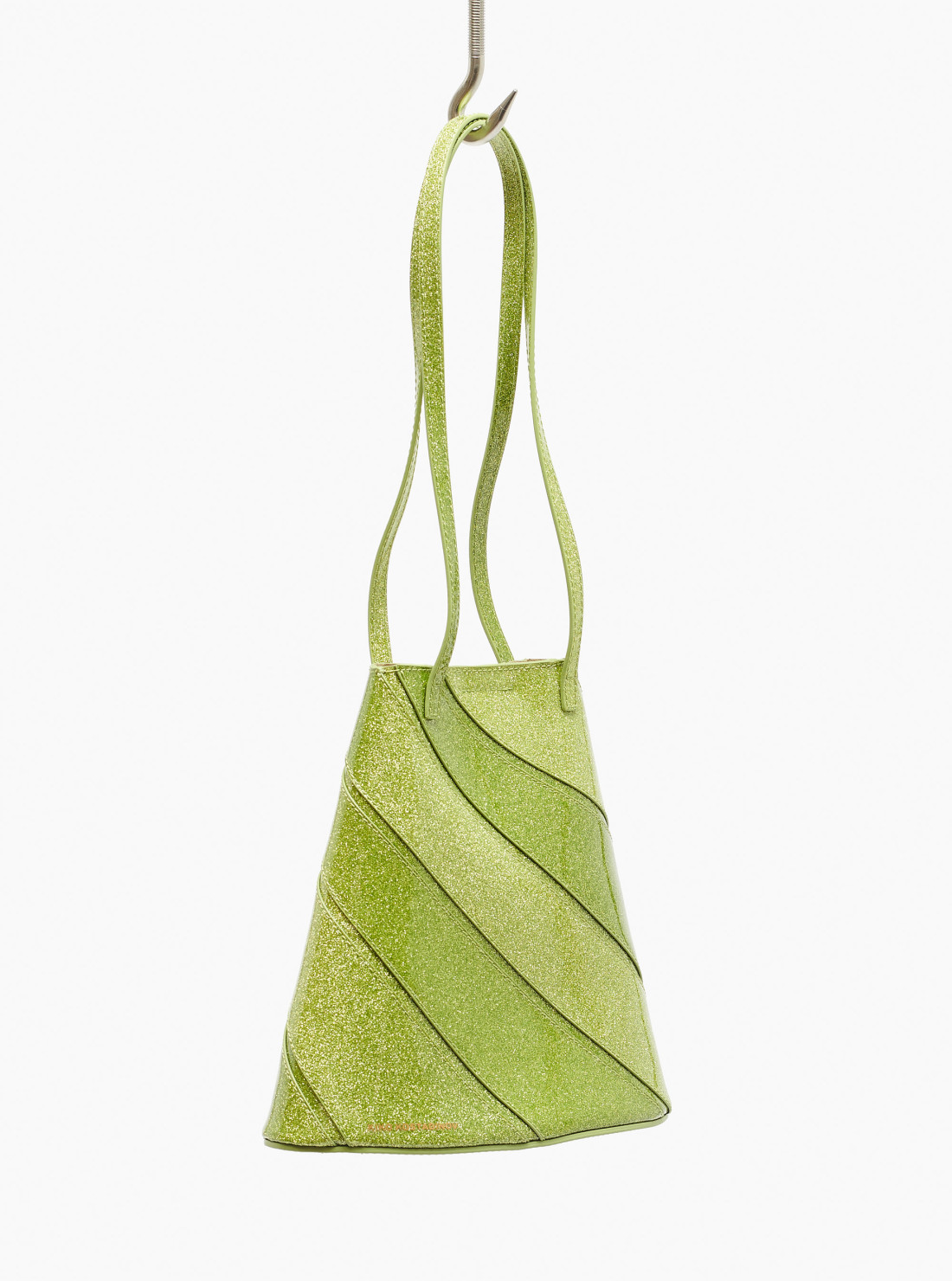 Twisted Shopper