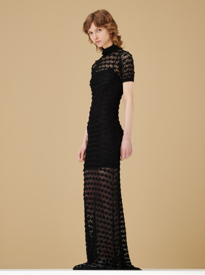 Robe longue en maille dentelle 2