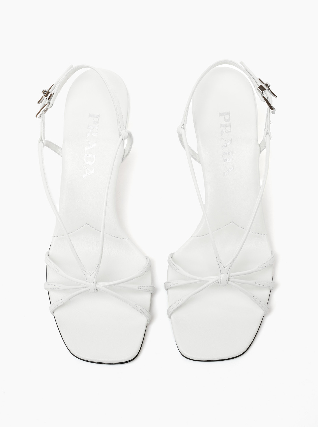 Sandales à talon en cuir