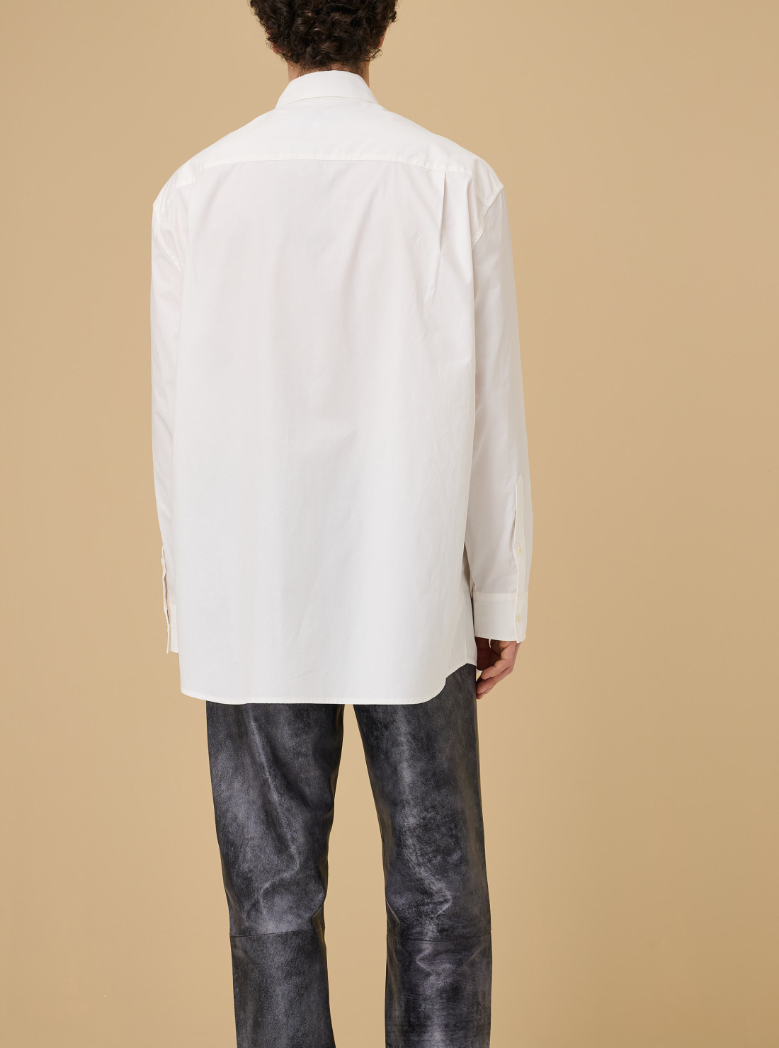 Chemise à dentelle
