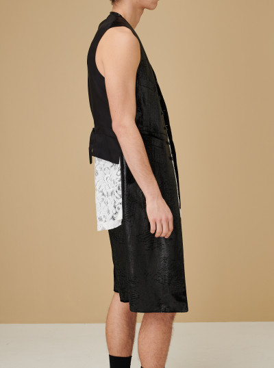 Sleeveless coat 2