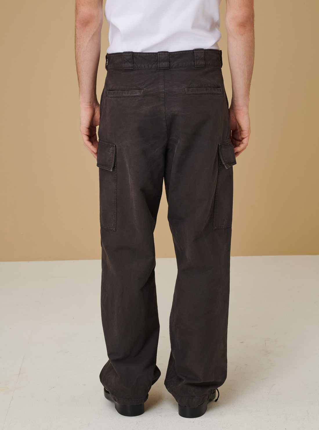 Pantalon en coton teint en pièce