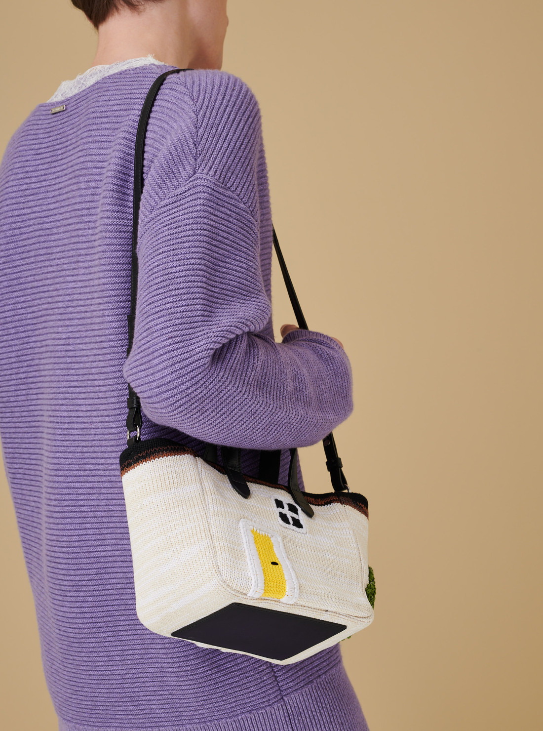House shoulder bag