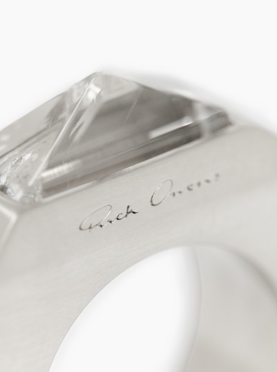 Anneau Crystal Pyramid 2