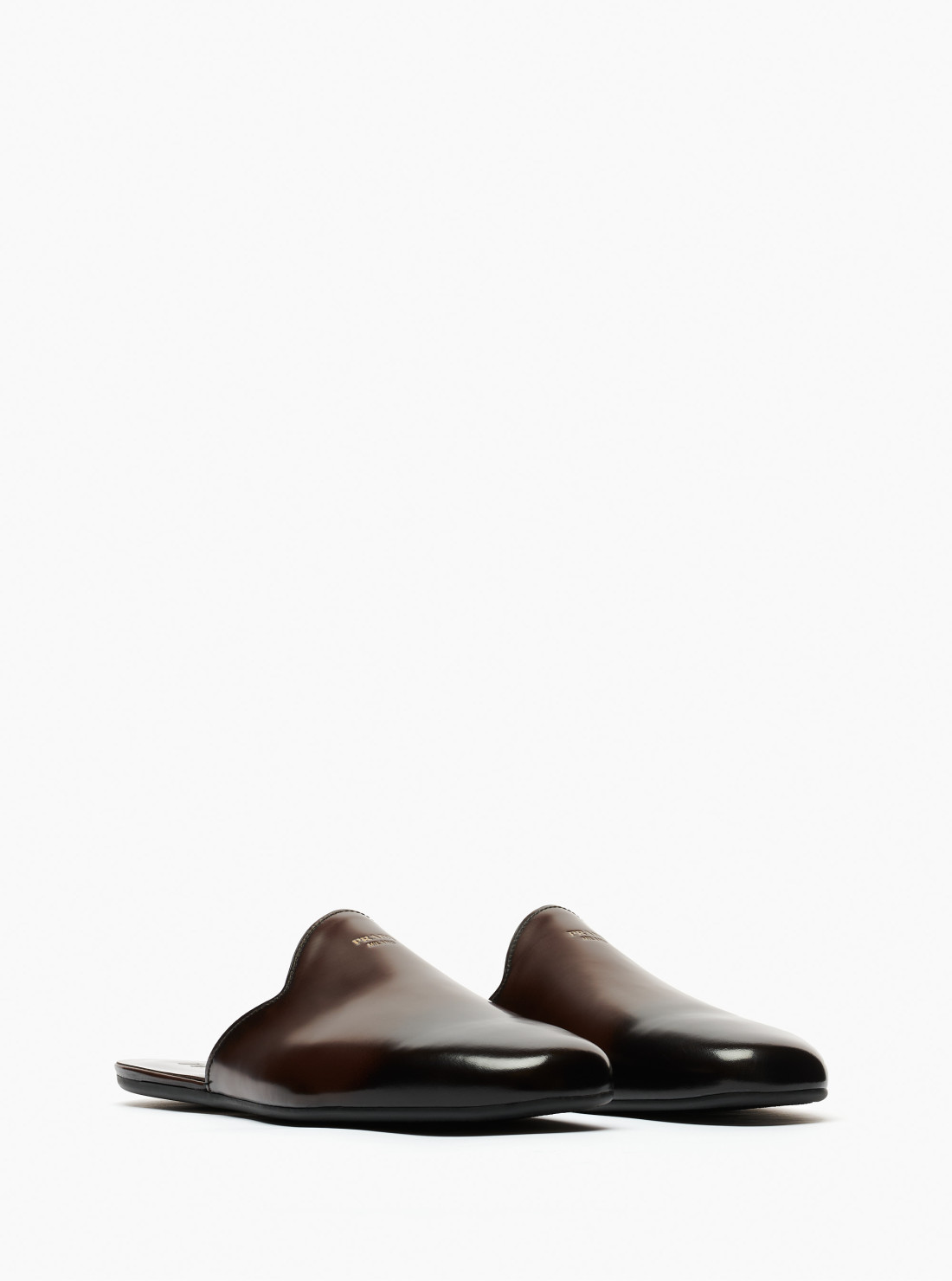 Mules en cuir brossé