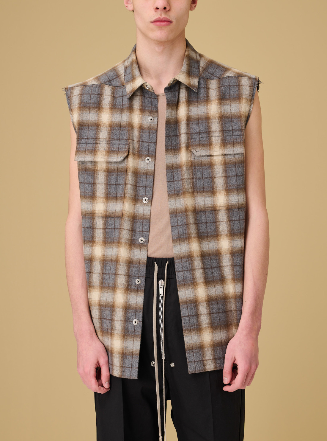 Chemise sans manches