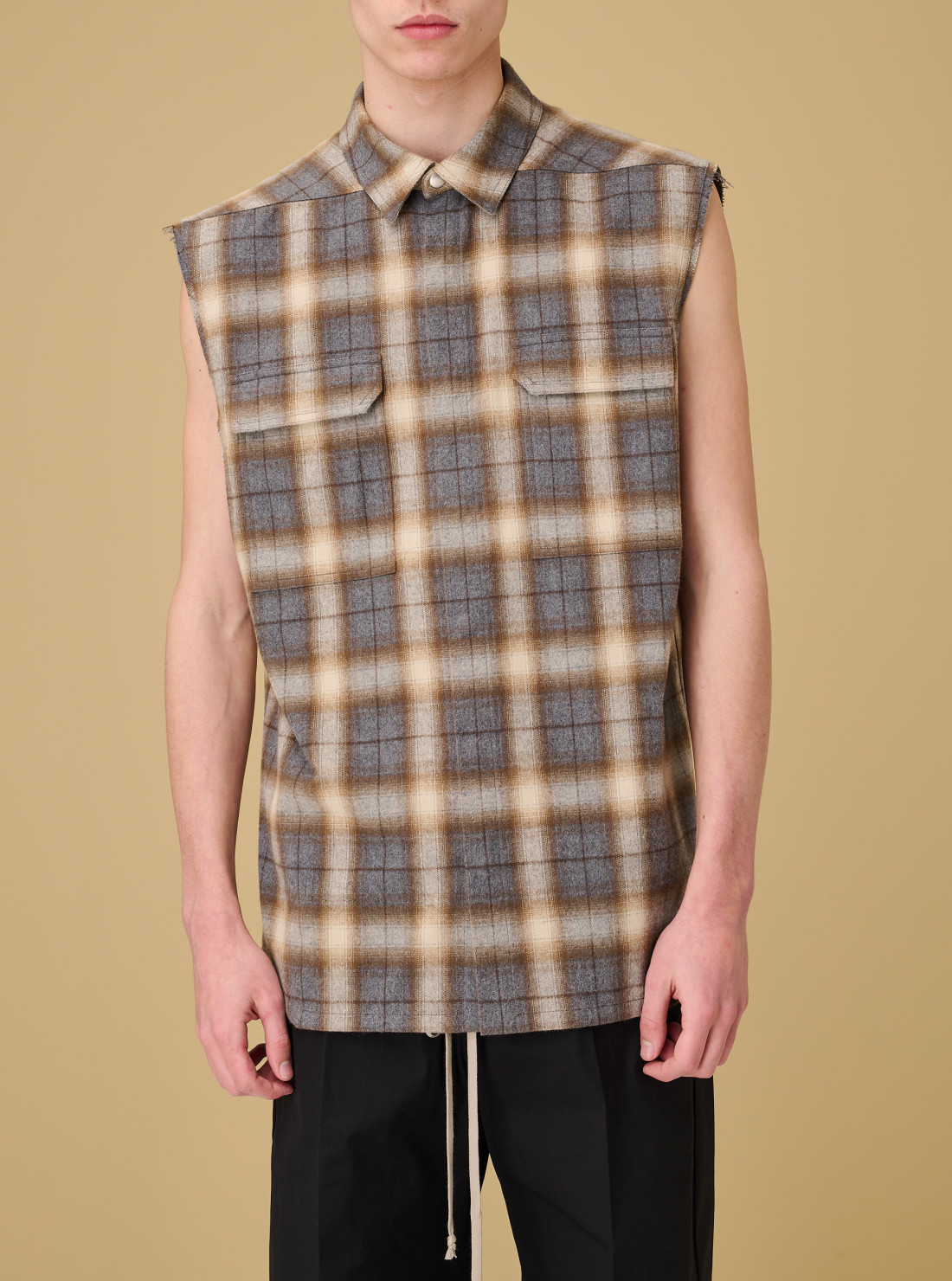 Chemise sans manches