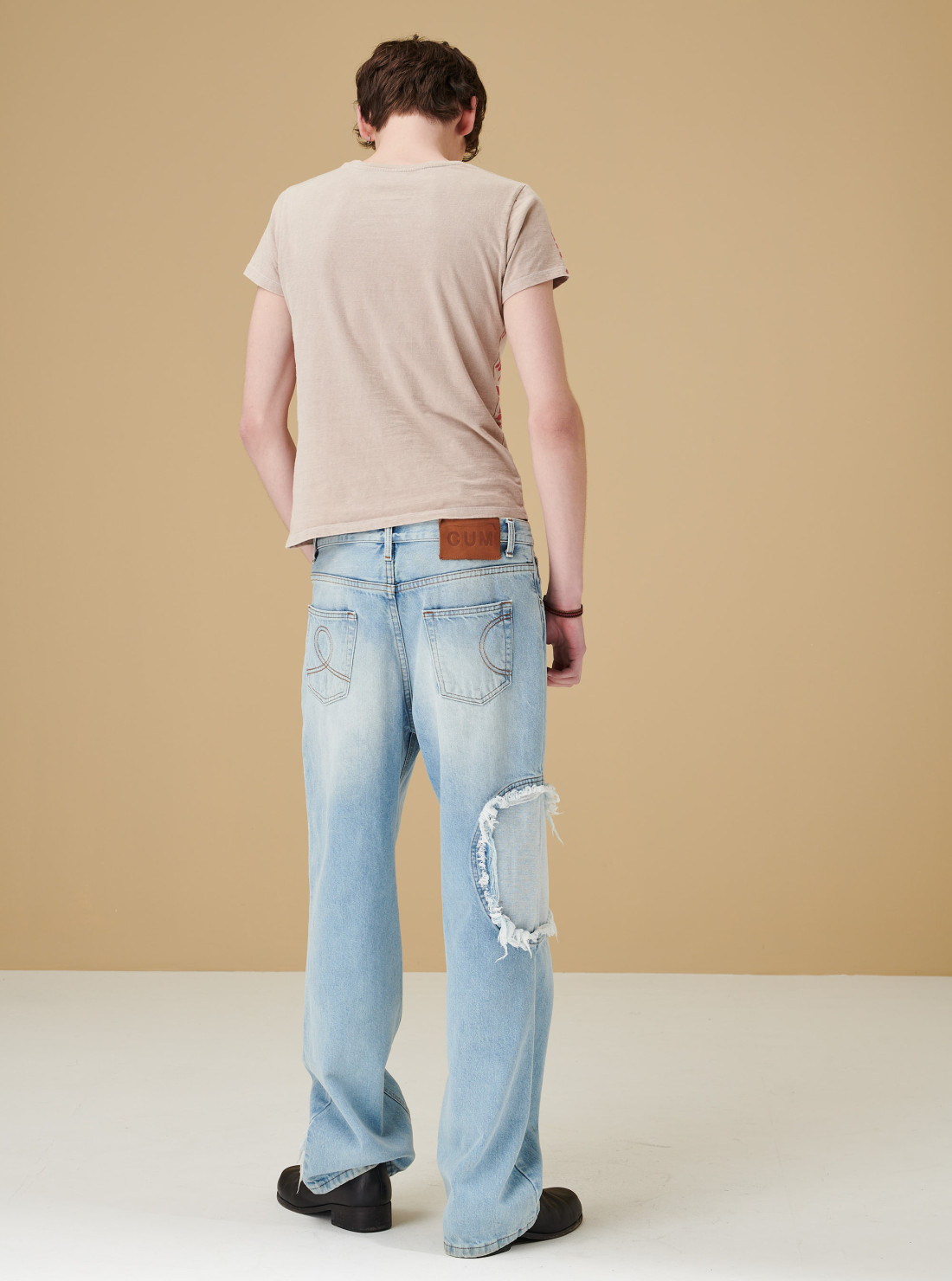 Circle Window Jean