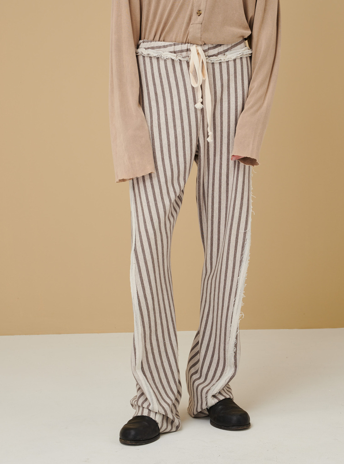 Pantalon twisted