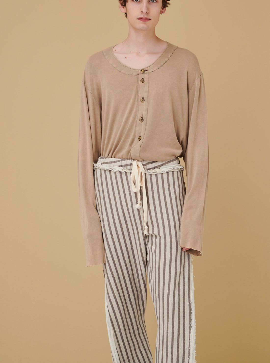 Pantalon twisted
