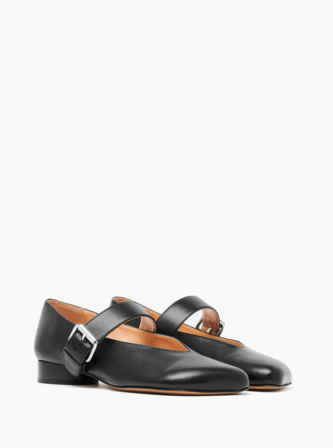 Obliqua Strap Ballerina