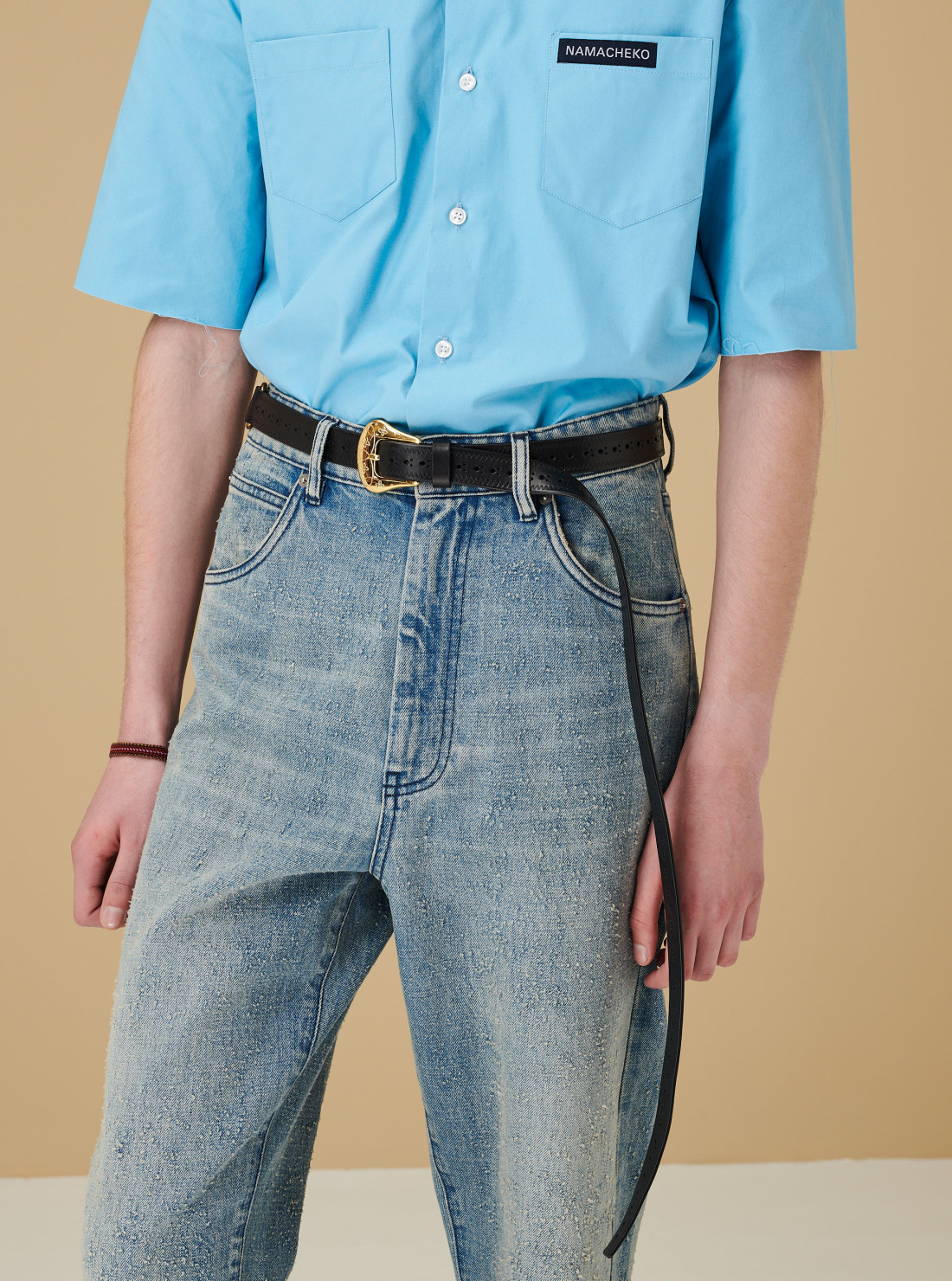 Pantalon en denim effet usé