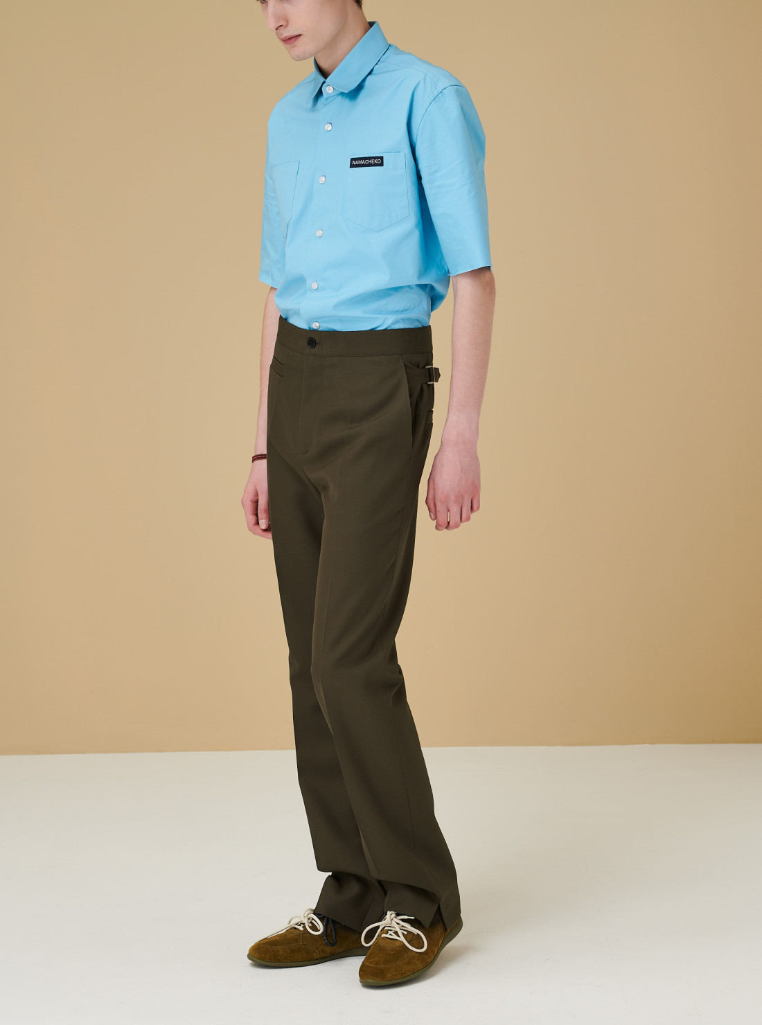 Pantalon fendu