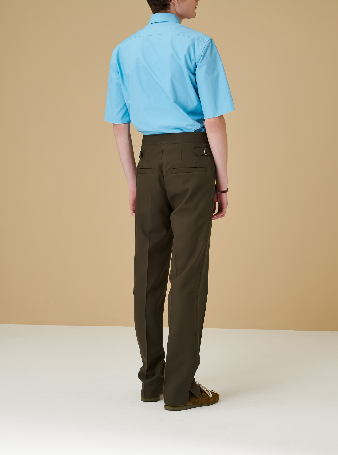 Pantalon fendu