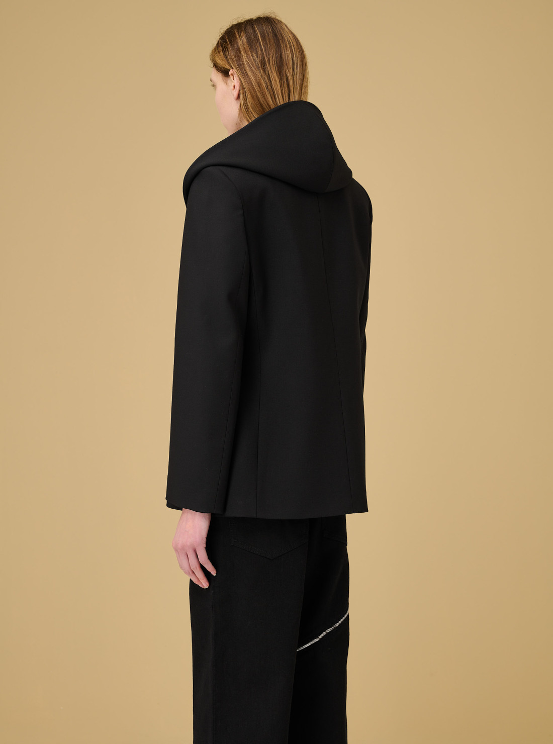 Veste tailleur à capuche
