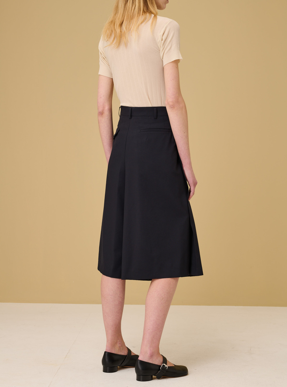 Short skirt