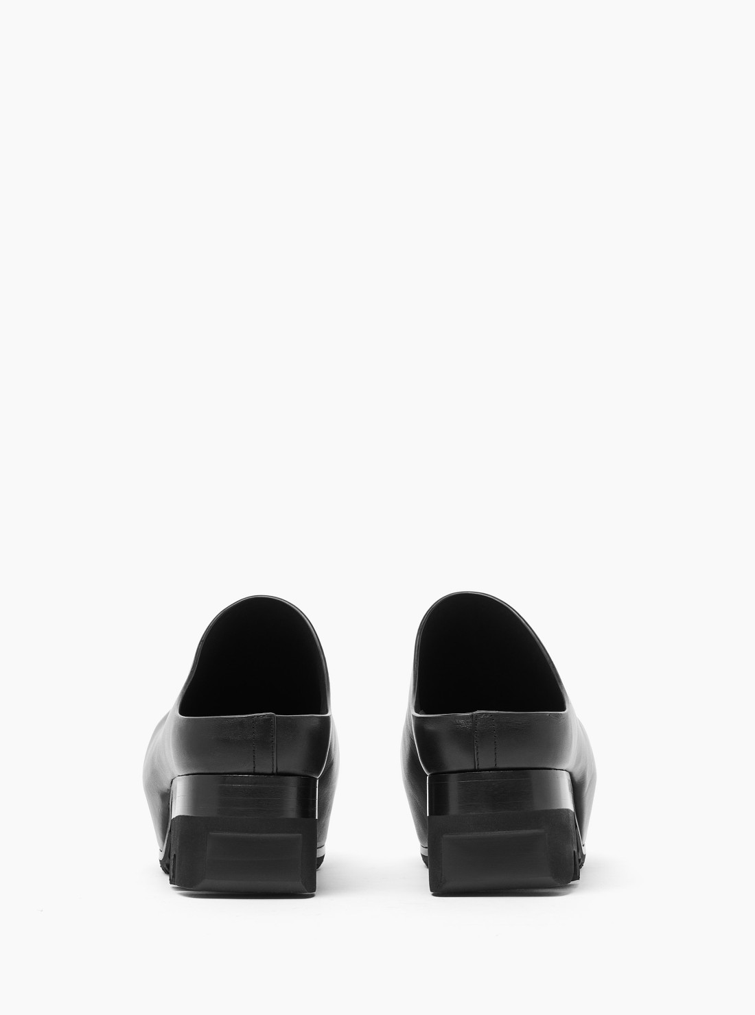 Mules Ballast