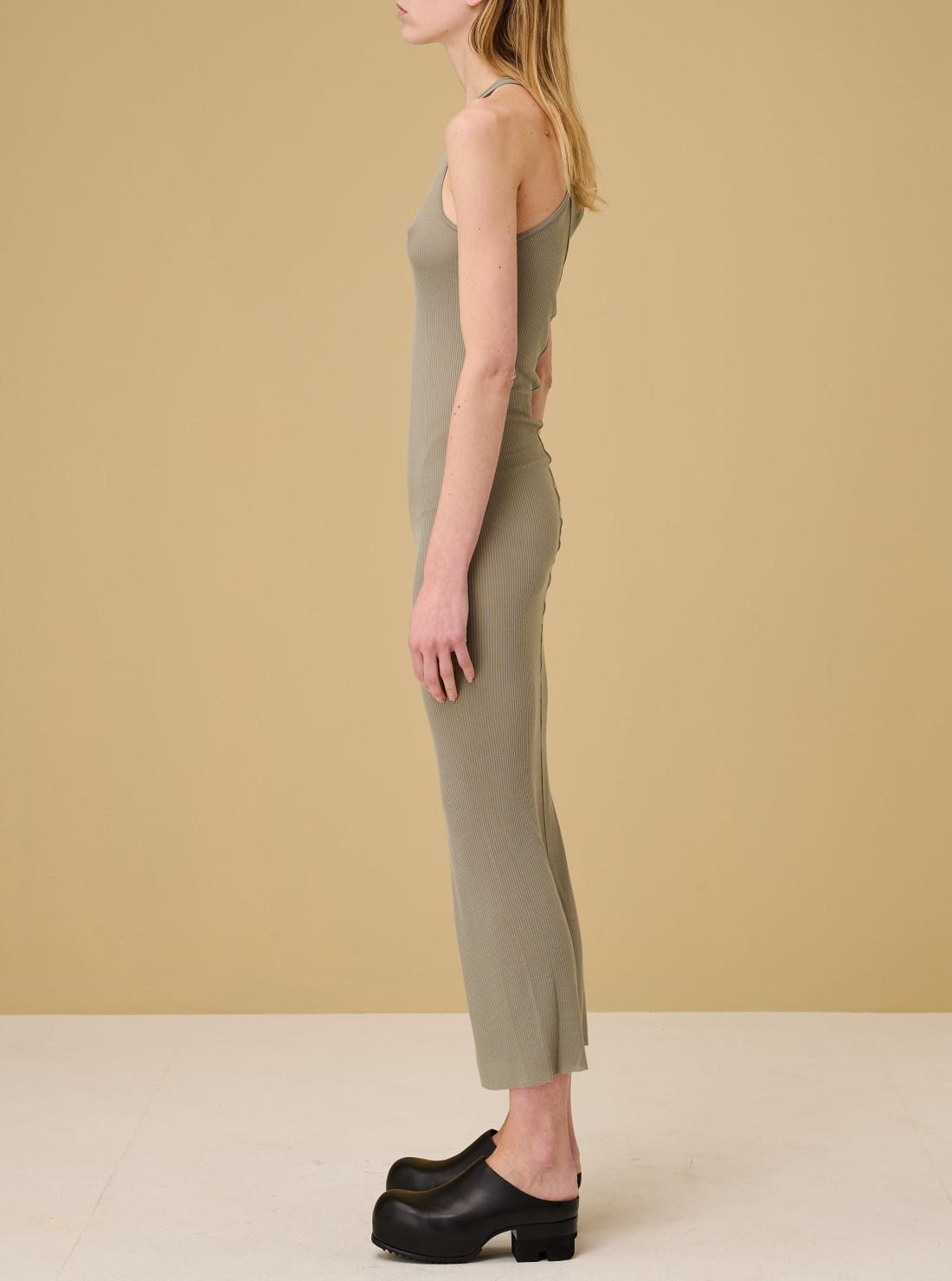 Robe tank