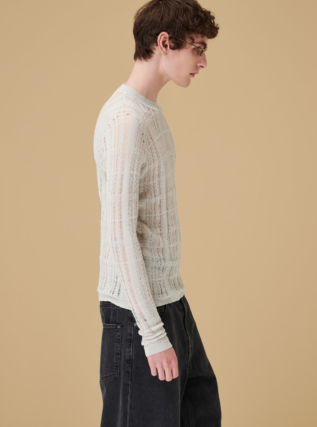 Formal roundneck