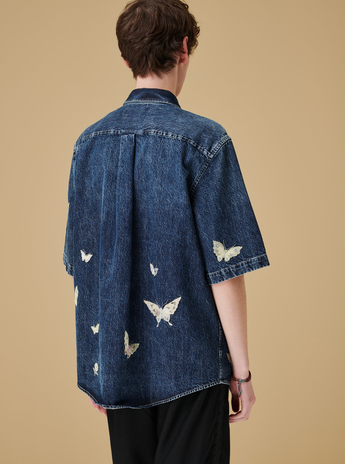 Chemise beyond