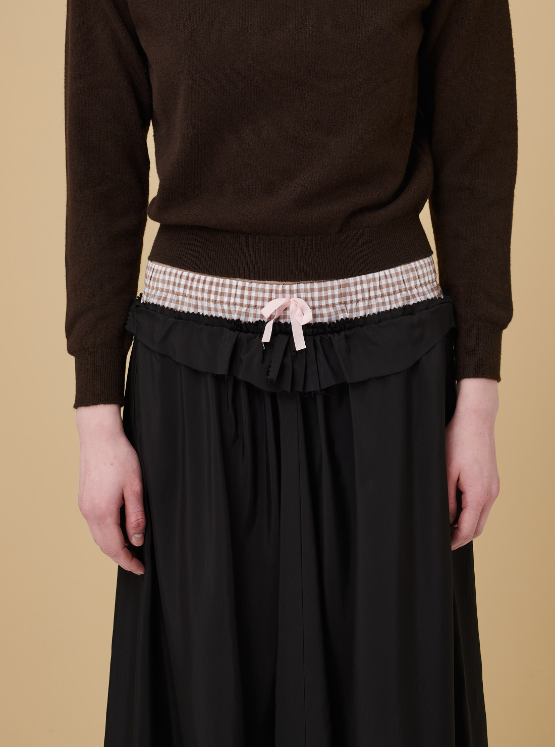Anonymity of the lining skirt