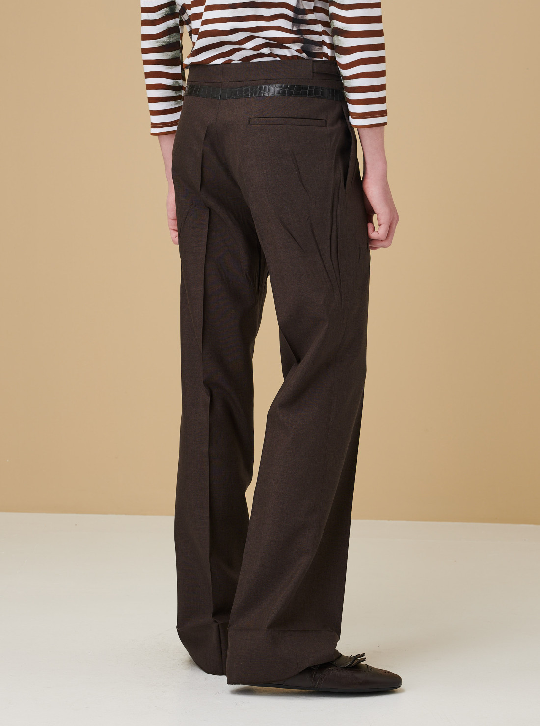 Mohair and silk pants with printed belt
