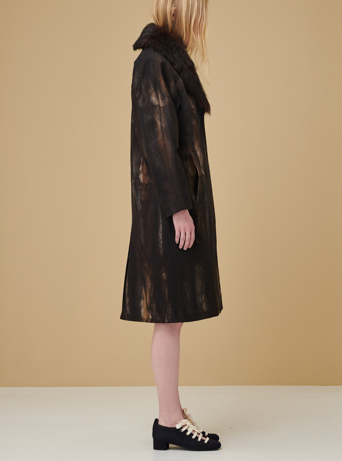 Coat With Fur Collar