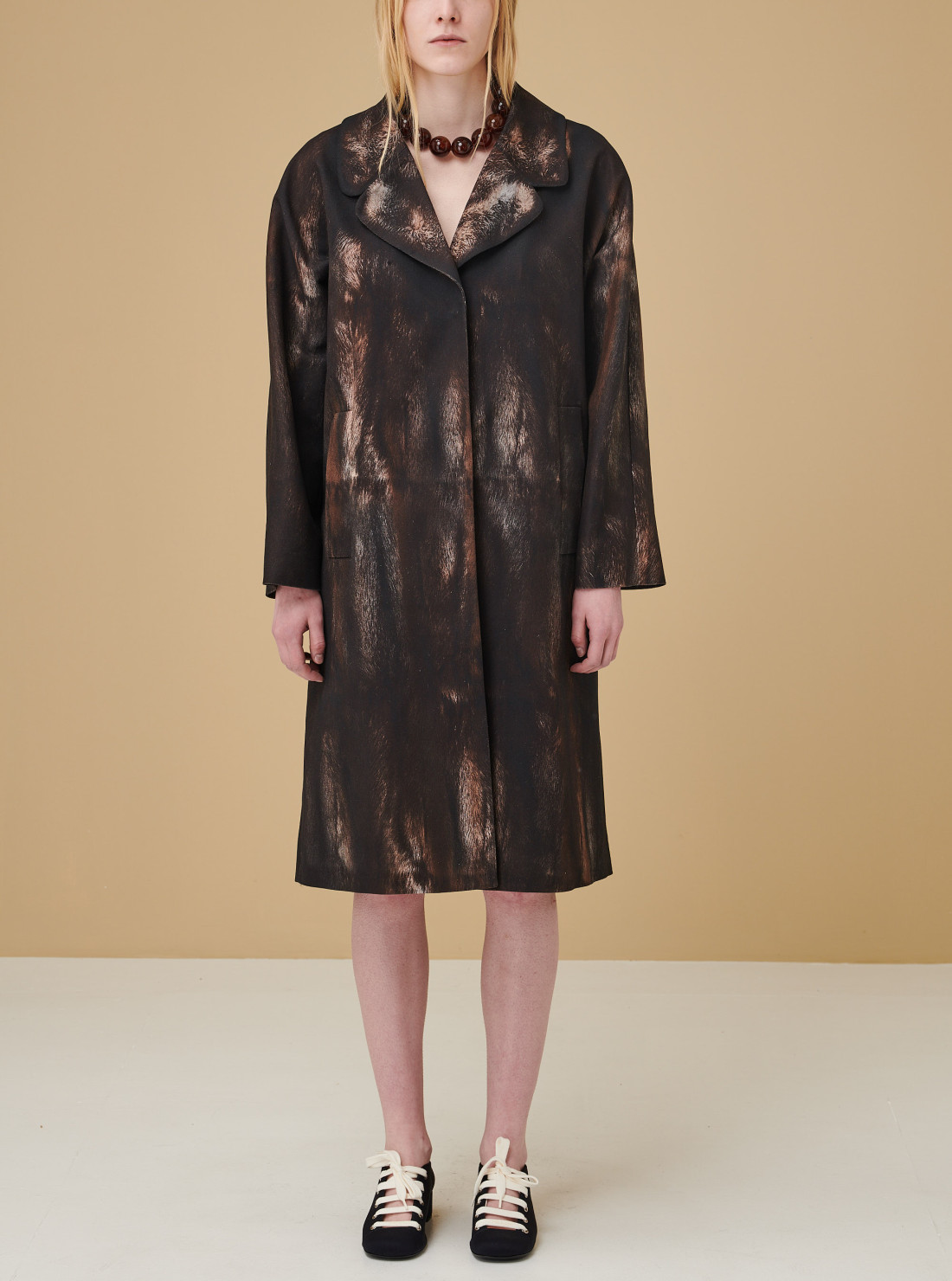 Manteau avec col en fourrure