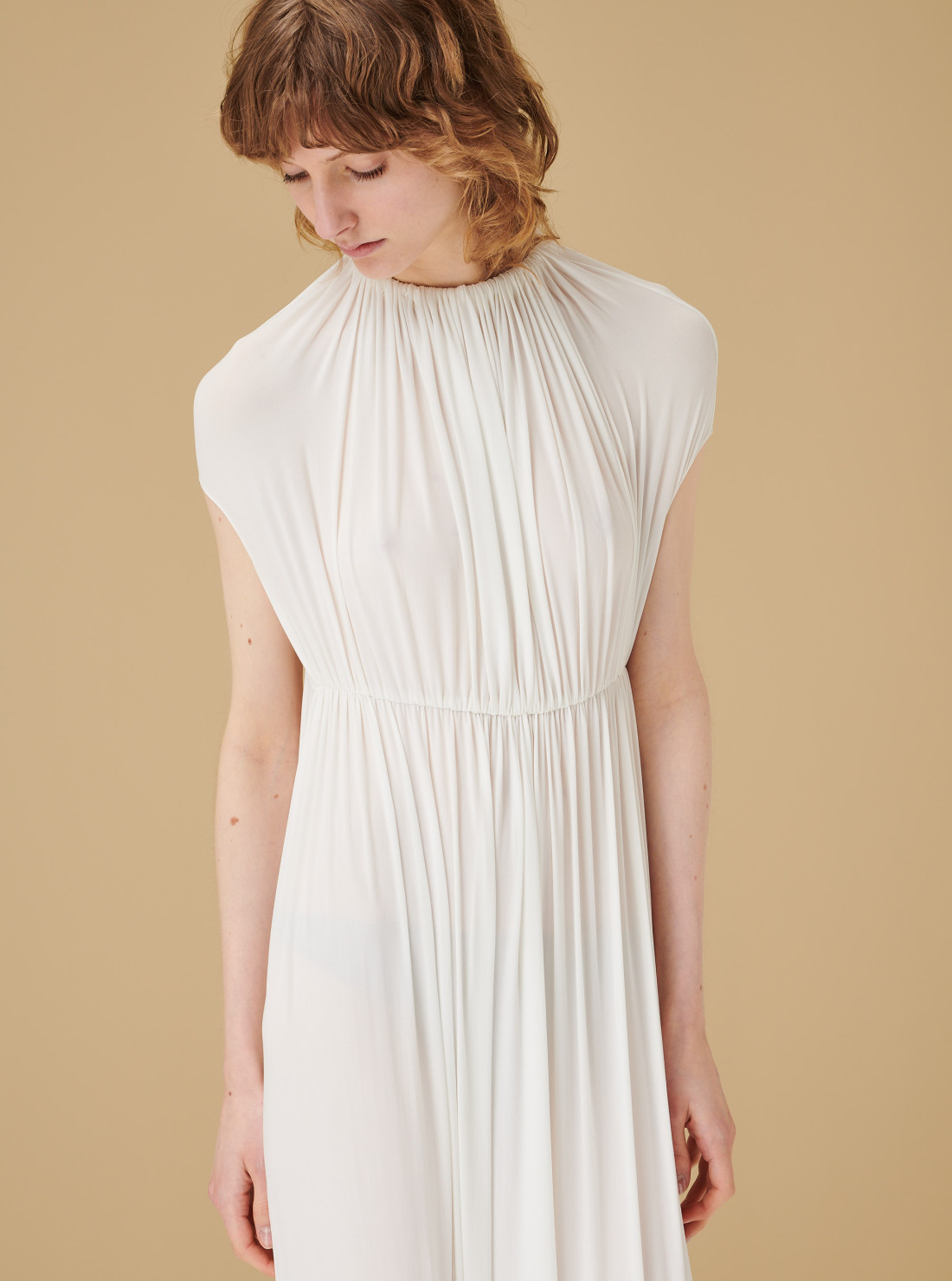 Robe fuseau froncée