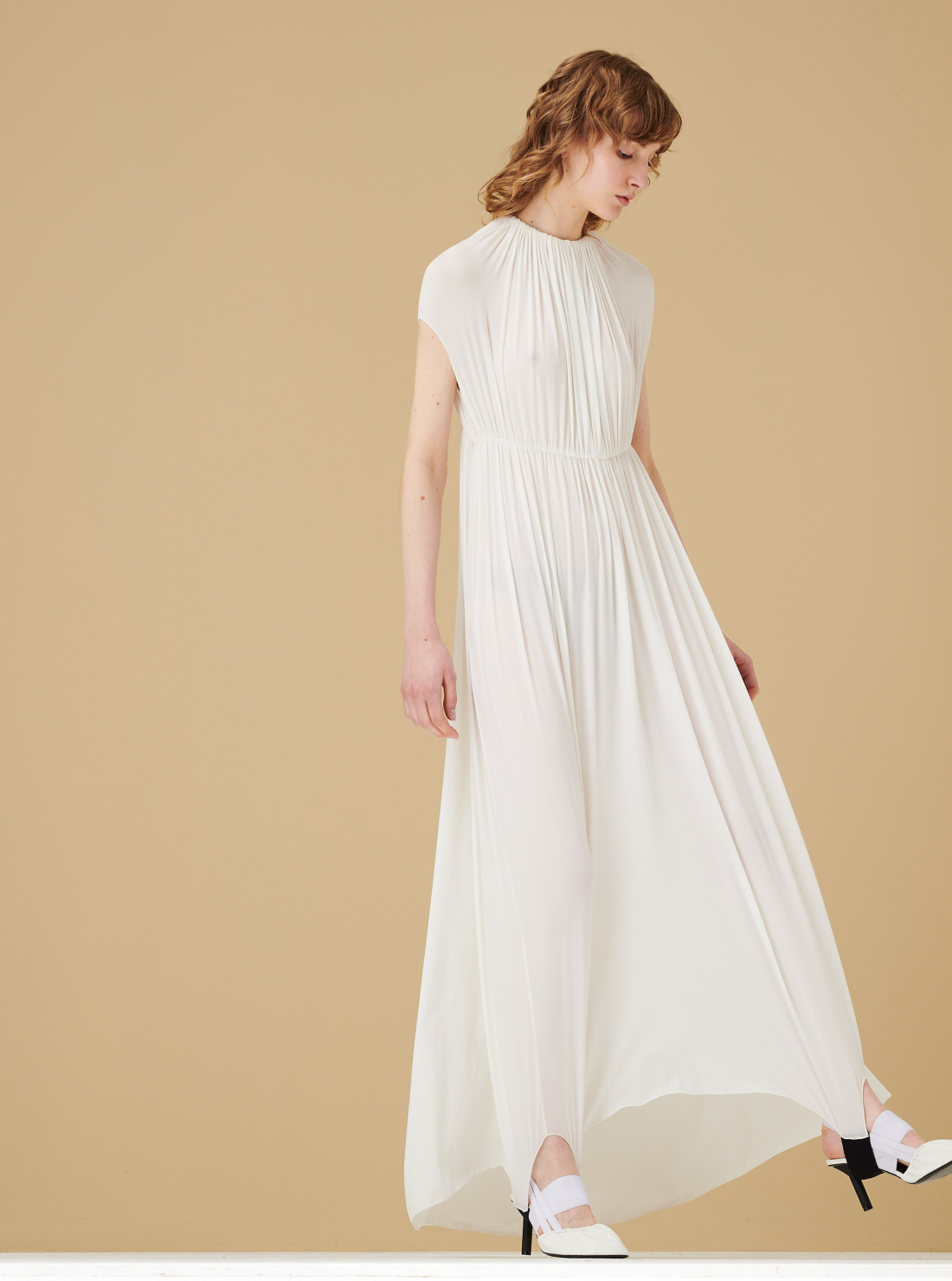 Robe fuseau froncée