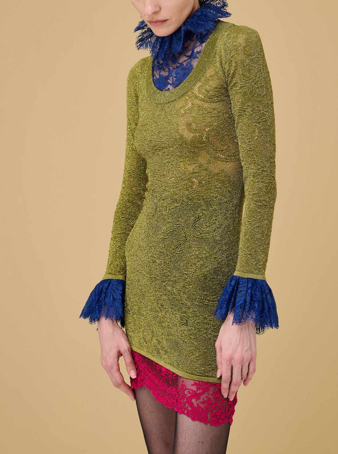 Dress in lace knit