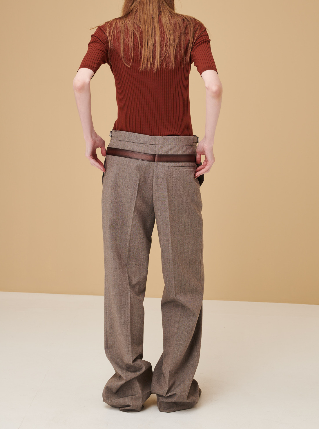 Technical wool pants with printed belt