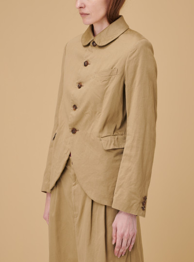 Rounded blazer jacket